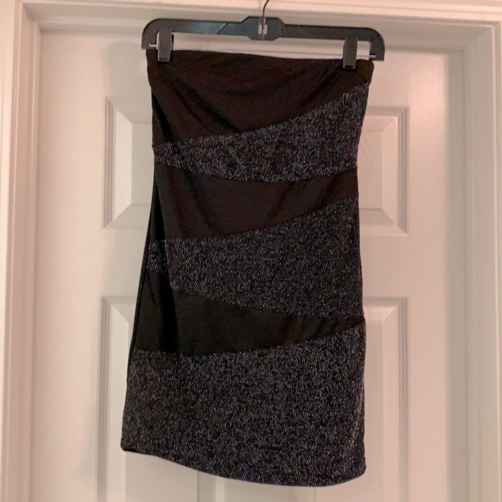 Sexy little black dress with some sparkling